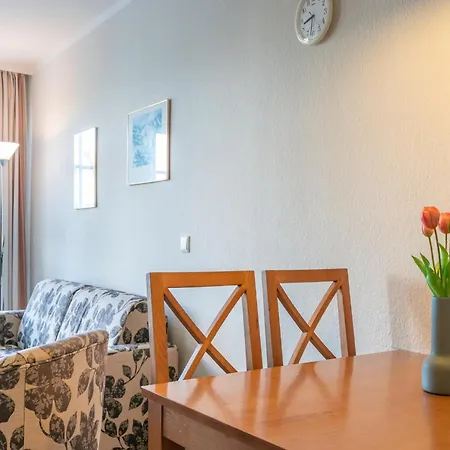 Gemuetliche Mit Balkon Und Badewanne In Lejlighed