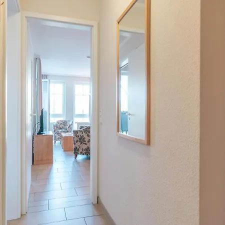 Gemuetliche Mit Balkon Und Badewanne In Apartamento Sellin (Rugen)